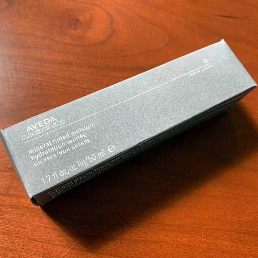 NWT Inner Light Mineral Tinted Moisture in Beechwood by AVEDA. UNOPENED.